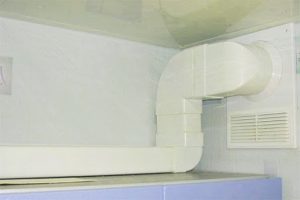 Установка воздуховода для кухонной вытяжки в Видном